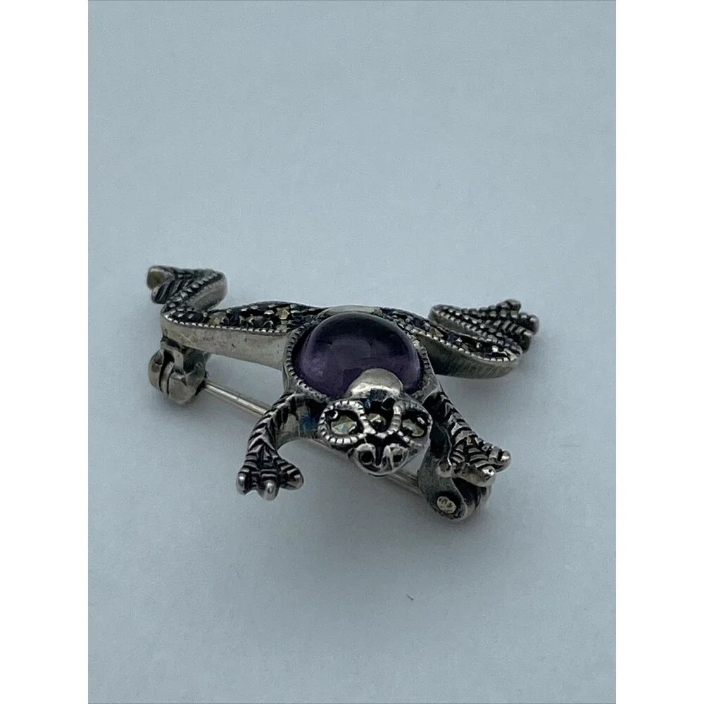 Vintage Sterling Silver Purple Amethyst and Marcasite Frog Pin Brooch